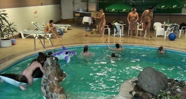 Nudism HD video - nudism in the pool | FKK im pool [Bodyart Collection]