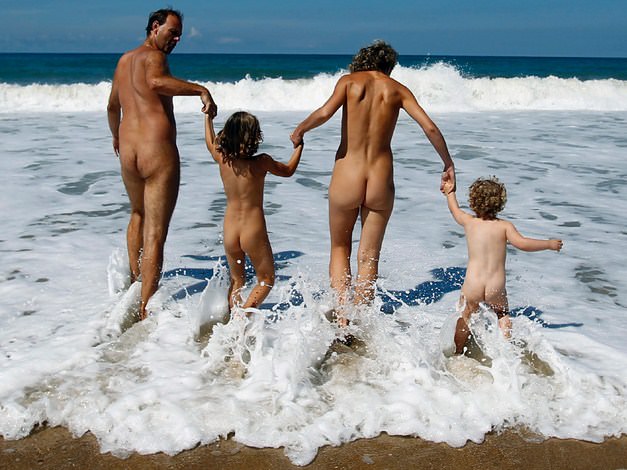 Naturism nudism in Germany, documentary video in high quality [Bodyart Collection]