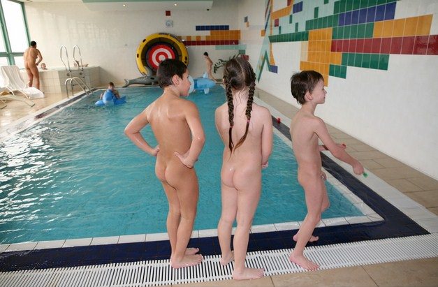 Nudism family in the pool in high quality Purenudism (set 15) [Bodyart Collection]